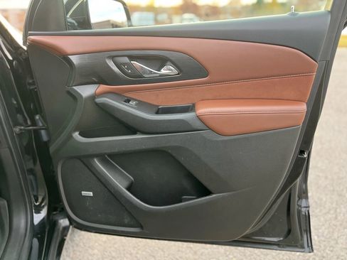Used 2018 Chevrolet Traverse High Country w/ LPO, Floor Liner Package image 30