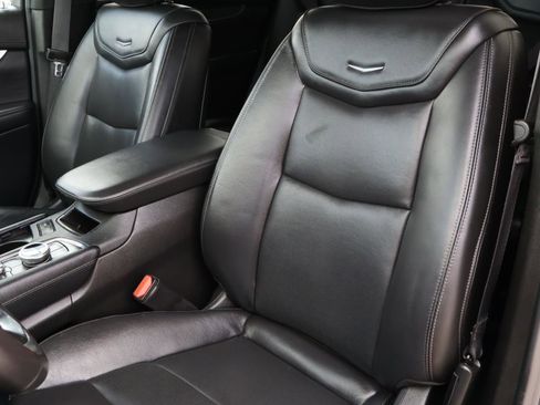 Certified 2022 Cadillac XT6 Sport w/ Technology Package image 18