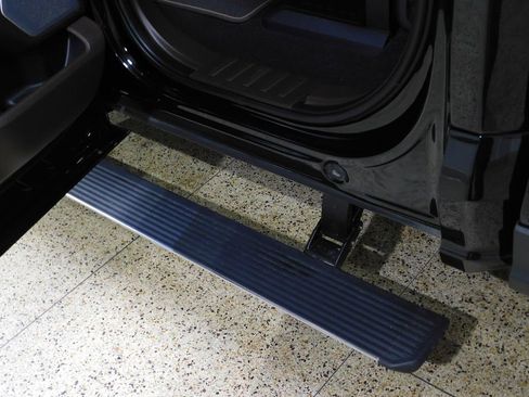 Used 2024 Ford F450 King Ranch w/ Chrome Package AWD/4WD image 79