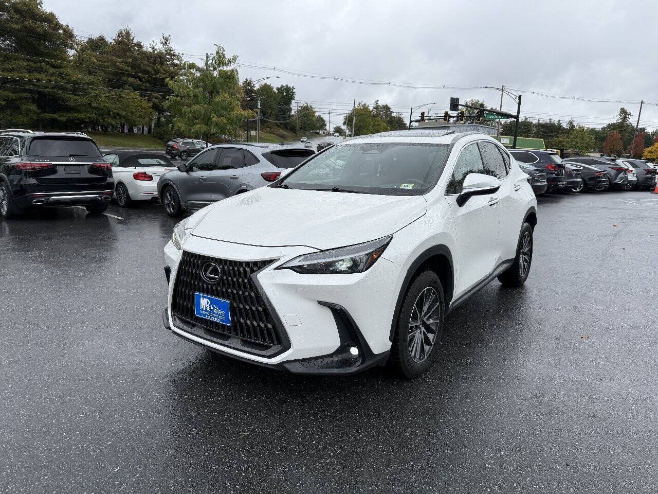 Used 2022 Lexus NX 350 AWD w/ Cold Area Package image 3