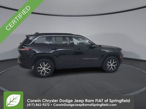 Certified 2025 Jeep Grand Cherokee Limited w/ Luxury Tech Group II AWD/4WD image 16