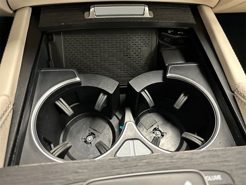 Used 2021 Mercedes-Benz GLE 450 4MATIC image 18