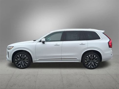 New 2026 Volvo XC90 B6 Ultra image 3