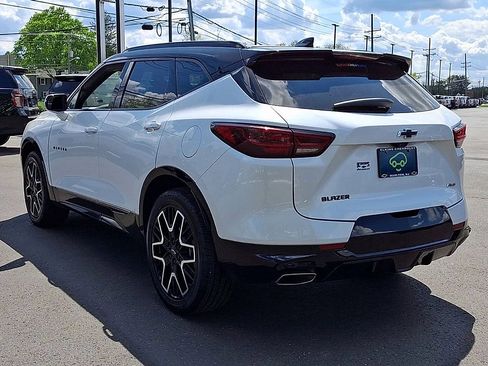 Certified 2023 Chevrolet Blazer RS w/ Driver Confidence II Package FWD image 9