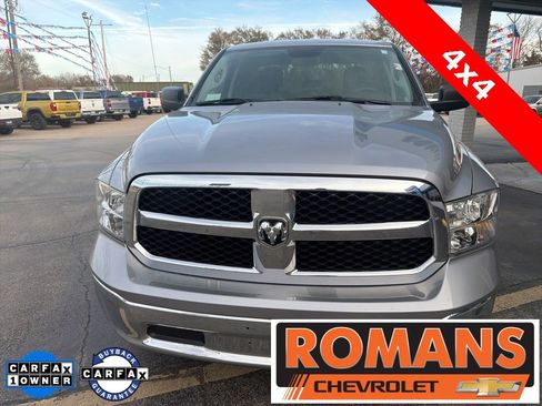 Used 2024 RAM 1500 Classic SLT image 8