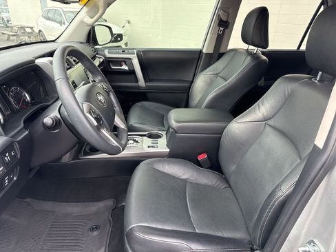 Used 2022 Toyota 4Runner Limited image 22