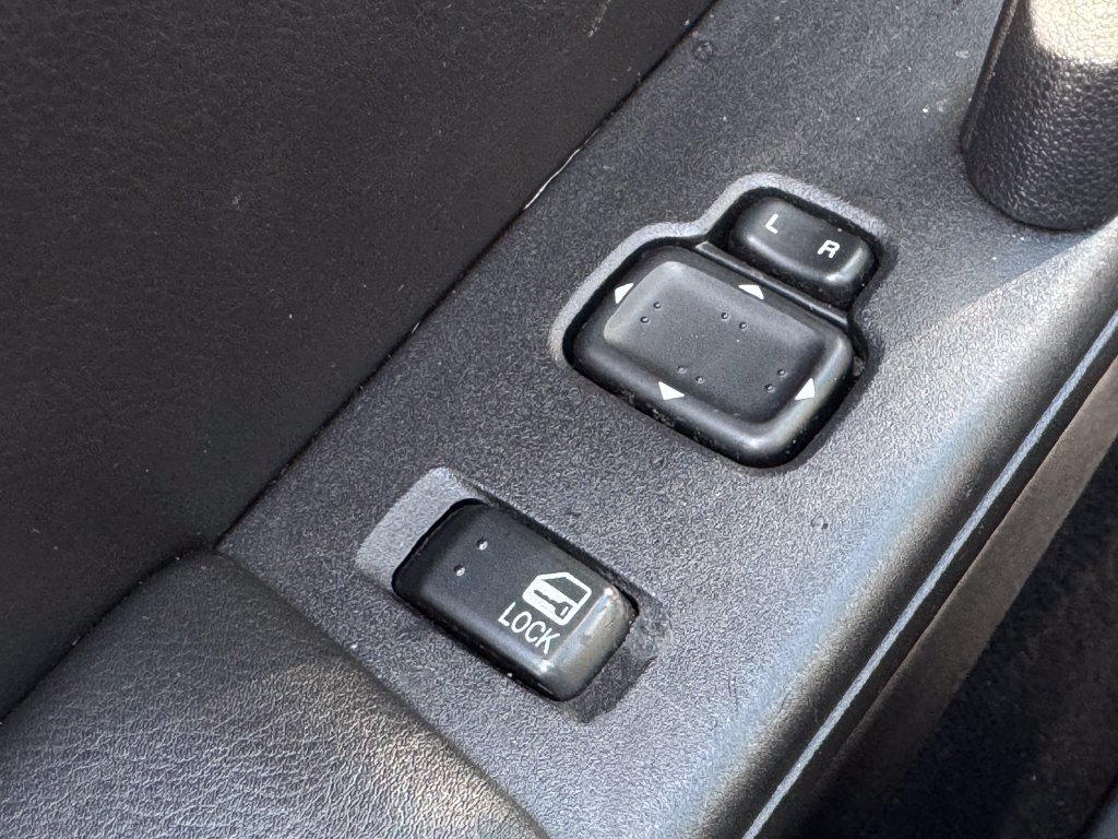 Used 2014 MAZDA MX-5 Miata Grand Touring RWD image 30