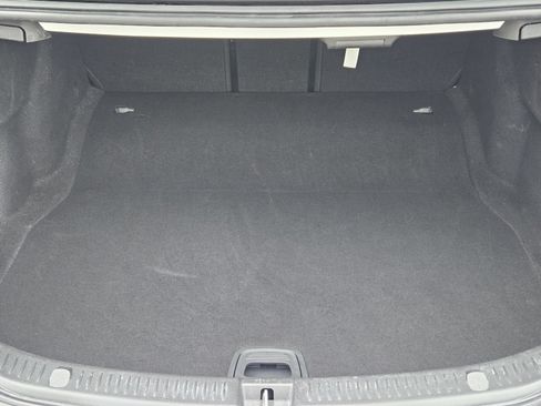 Used 2021 Mercedes-Benz E 350 Sedan image 23