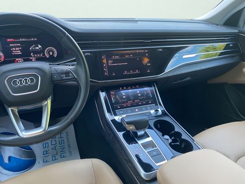 Used 2019 Audi Q8 Premium AWD/4WD image 28