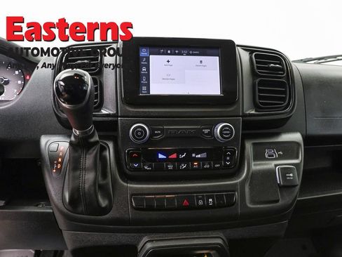 Used 2023 RAM ProMaster 2500 FWD image 12