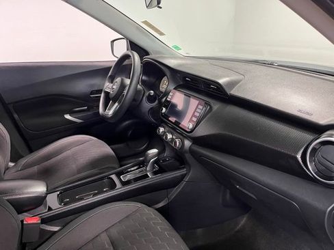 Used 2023 Nissan Kicks SV FWD image 11