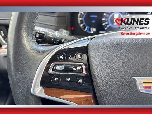 Used 2017 Cadillac Escalade Premium Luxury AWD/4WD image 23