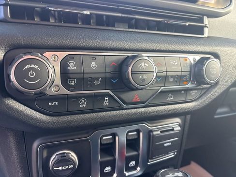 New 2026 Jeep Wrangler Sport AWD/4WD image 18