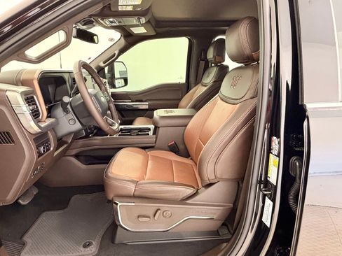 Certified 2025 Ford F350 King Ranch image 5
