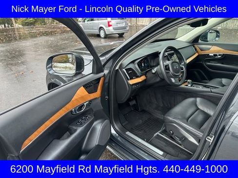 Used 2022 Volvo XC90 T8 Inscription Expression w/ Advanced Package image 9