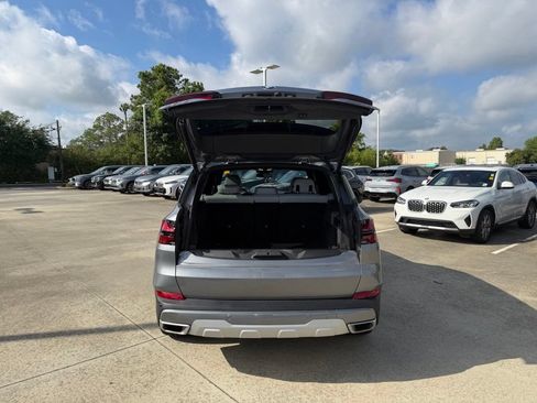 Certified 2024 BMW X5 sDrive40i w/ Premium Package RWD image 28