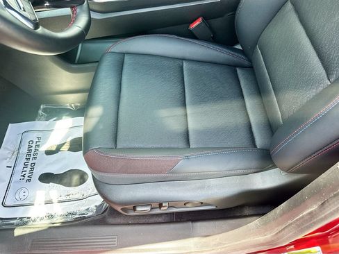 Used 2026 Chevrolet Equinox RS w/ Convenience Package III FWD image 19