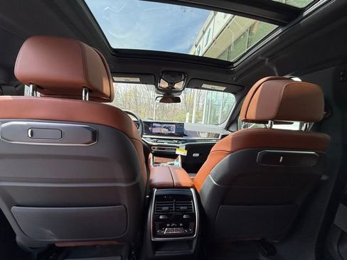 New 2026 BMW X6 xDrive40i image 11