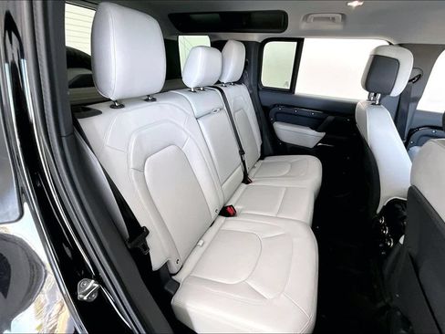 Used 2025 Land Rover Defender 110 S AWD/4WD image 36