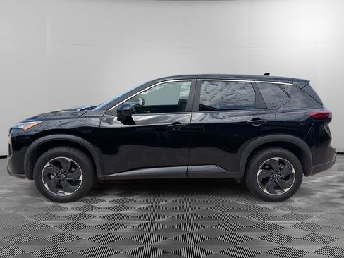 Used 2024 Nissan Rogue SV FWD image 6