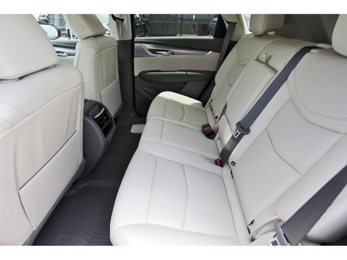 New 2026 Cadillac XT5 Premium Luxury w/ Driver Assist Package FWD image 7