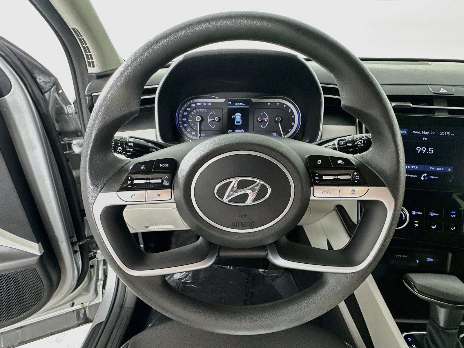 Used 2023 Hyundai Tucson SEL FWD image 11