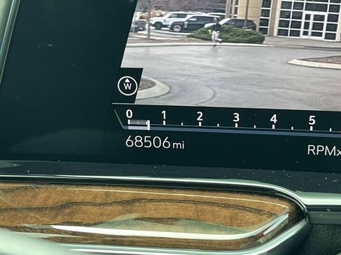 Used 2021 Cadillac Escalade ESV Sport Platinum image 41