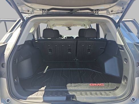 Certified 2023 GMC Terrain SLE w/ Driver Convenience Package AWD/4WD image 15