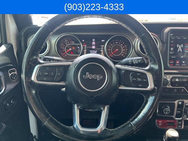 Used 2020 Jeep Gladiator Rubicon AWD/4WD image 16