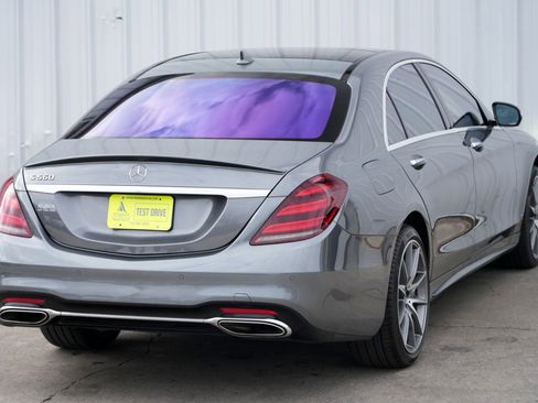 Used 2018 Mercedes-Benz S 560 Sedan image 53