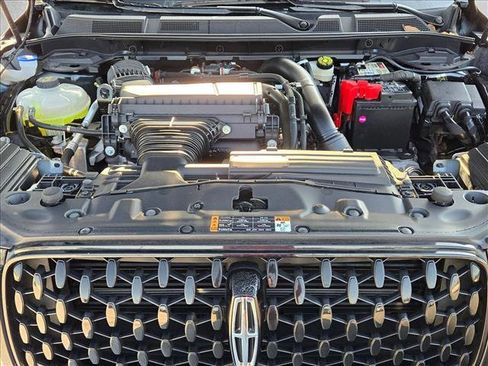 New 2025 Lincoln Corsair Reserve w/ Jet Appearance Package image 17