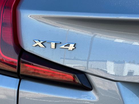 Certified 2023 Cadillac XT4 Premium Luxury image 27