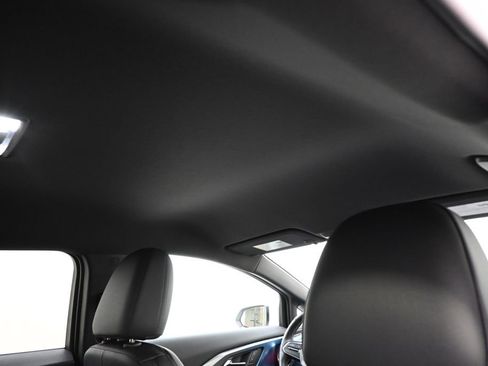 Used 2025 Chevrolet Equinox EV LT w/ Convenience Package image 17