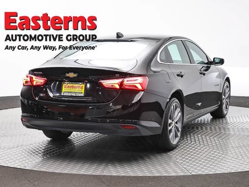 Used 2024 Chevrolet Malibu LT FWD image 5
