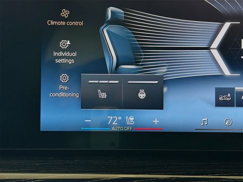 New 2026 BMW X5 xDrive40i w/ M Sport Package image 24