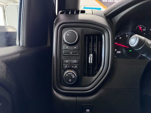 Certified 2025 Chevrolet Silverado 2500 Custom w/ Custom Value Package AWD/4WD image 20