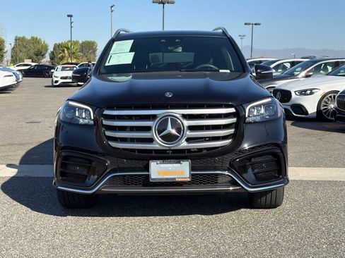 Certified 2024 Mercedes-Benz GLS 450 4MATIC image 3