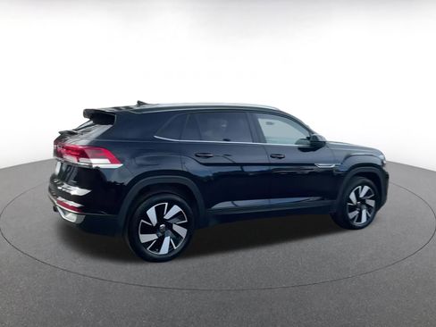 Used 2025 Volkswagen Atlas Cross Sport SE image 15