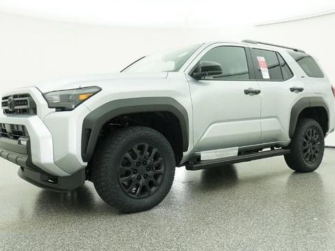 New 2026 Toyota 4Runner SR5 AWD/4WD image 17