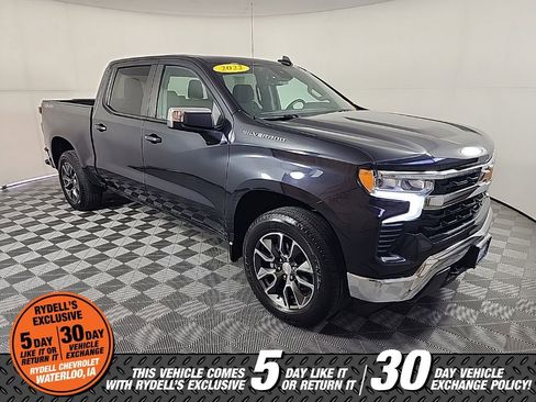 Certified 2022 Chevrolet Silverado 1500 LT image 1