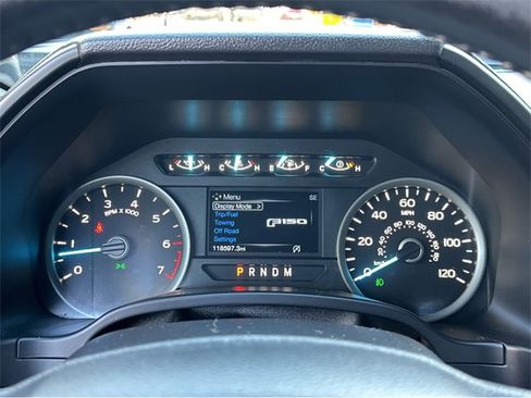 Used 2018 Ford F150 XLT w/ Equipment Group 302A Luxury image 11