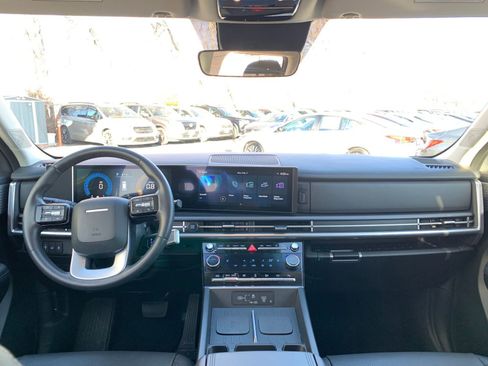 Used 2025 Hyundai Santa Fe SEL image 36