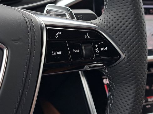 New 2026 Audi RS 7 Performance image 9