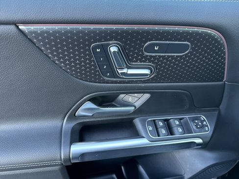 Certified 2025 Mercedes-Benz GLB 250 GLB 250 image 24