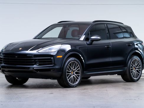 Used 2019 Porsche Cayenne AWD/4WD image 3