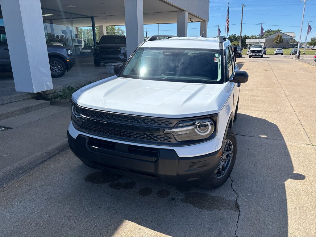 Used 2025 Ford Bronco Sport Big Bend AWD/4WD image 2