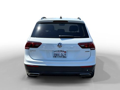 Used 2019 Volkswagen Tiguan SE AWD/4WD image 4