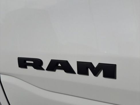 New 2026 RAM 1500 Big Horn AWD/4WD image 11