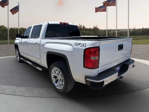 Used 2014 GMC Sierra 1500 SLT w/ SLT Crew Cab Value Package AWD/4WD image 4