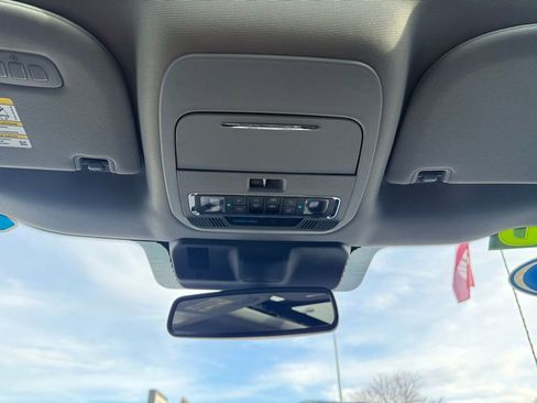 Used 2021 Ford F150 Lariat w/ Equipment Group 502A High image 27